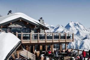 Le Panoramic restaurant in the valleys ski domain French Alps