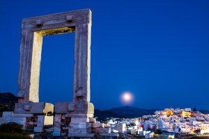 Naxos island moon rise panselinos