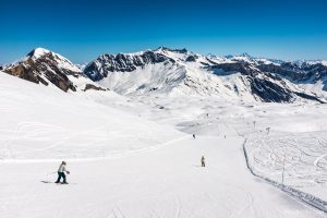 Glacier 3000 Swiss Alps Vaud Valaisane ski station blue slope